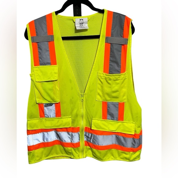 Pyramex Imperfection Safety Best Sz Small - Picture 1 of 6